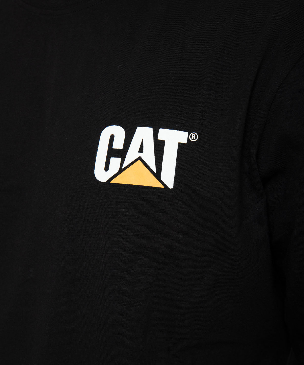 Polera Manga Larga Casual Hombre Trademark L/S Banner Tee Negro Cat