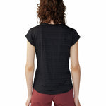 Polera Manga Corta Mujer Mighty Stripe Negro Mountain Hardwear