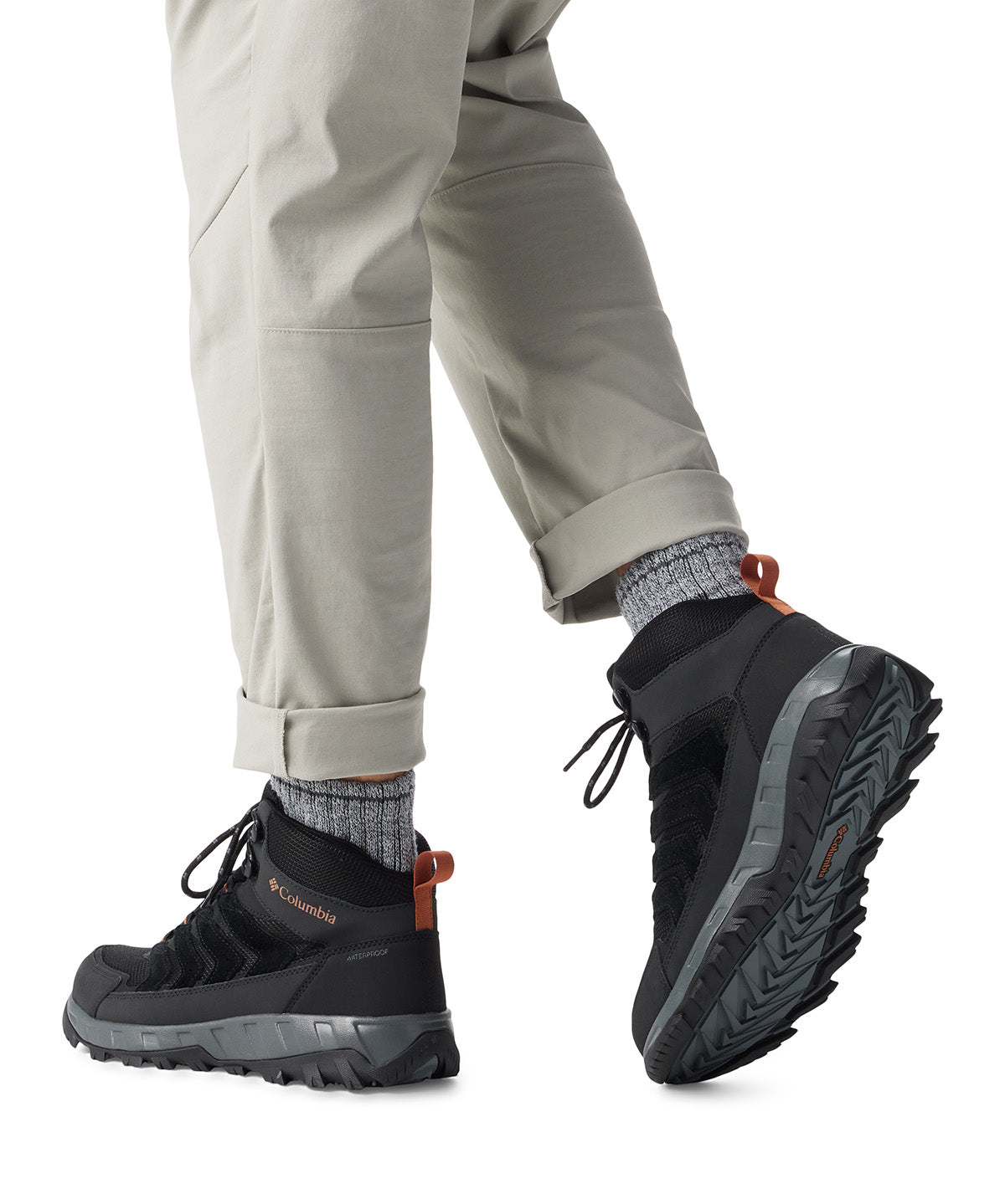Botín Hombre Strata Trail Mid Waterproof Negro Columbia