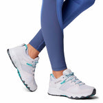 Zapatilla Mujer Peakfreak Hera Gris Columbia
