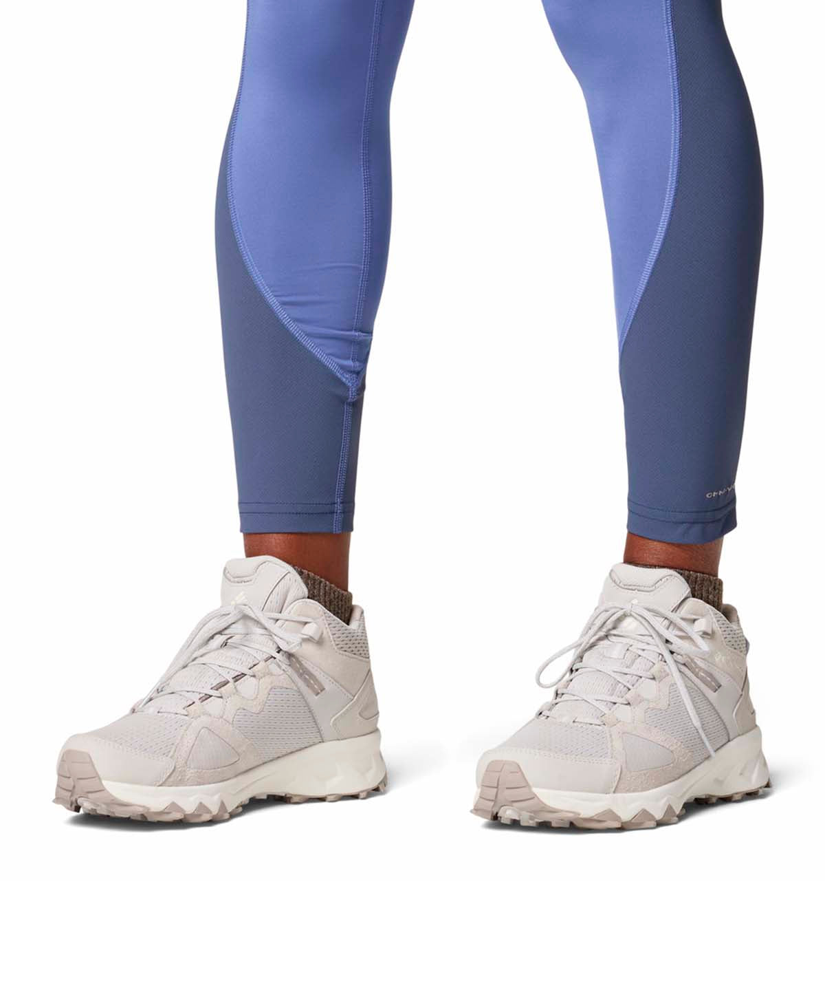 Botín Mujer Peakfreak Hera Mid Gris Columbia