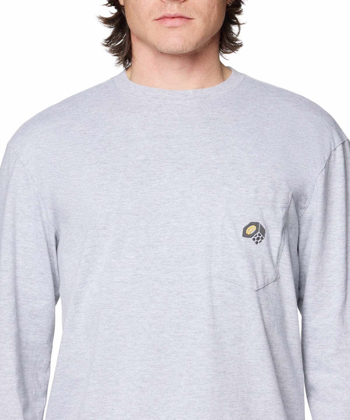 Polera Manga Larga Hombre Pocket Relaxed Gris Mountain Hardwear
