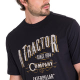 Polera Manga Corta Casual Hombre HISTORIC TRADITIONS GRAPHIC TEE Negra Cat