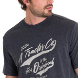 Polera Manga Corta Casual Hombre HISTORIC TRADITIONS GRAPHIC TEE Gris Oscura Cat