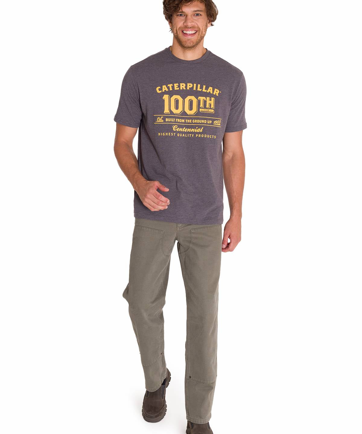 Polera Manga Corta Casual Hombre CENTENNIAL 100 YEARS GRAPHIC TEE Gris Clara Cat