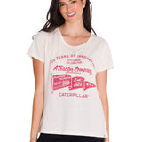 Polera Manga Corta Casual Mujer CREW CENTENNIAL GRAPHIC TEE Blanca Cat