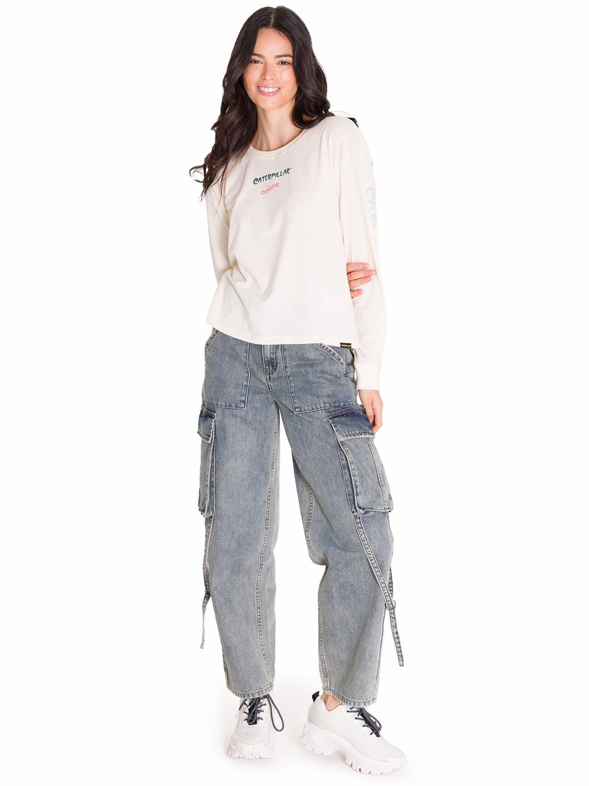 Polera Manga Larga Casual Mujer L/S FLORAL GRAPHIC TEE Blanca Cat