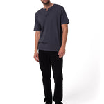 Polera Manga Corta Henley Hombre Slub Knit Negro Cat