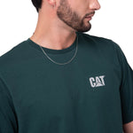 Polera Manga Corta Hombre Small Logo Petroleo CAT