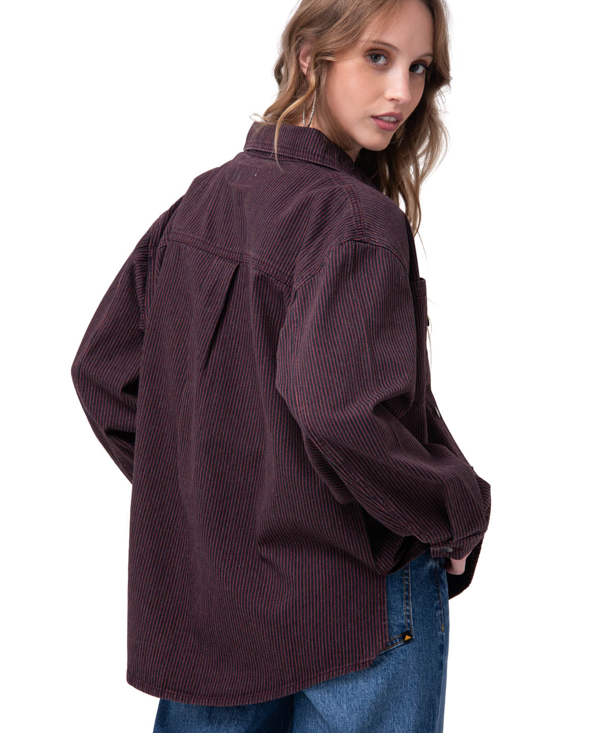 Camisa Denim Mujer Oversized Lineas Burdeo Cat