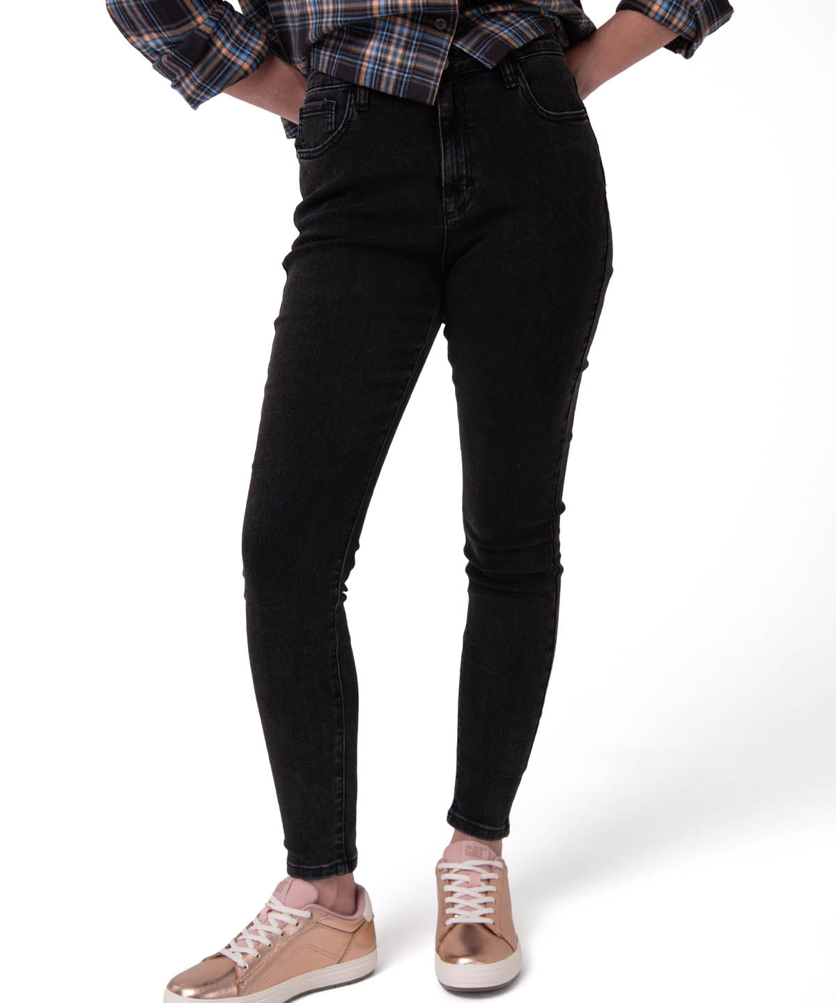 Jeans Mujer Stretch Denim Mid Rise Negro CAT
