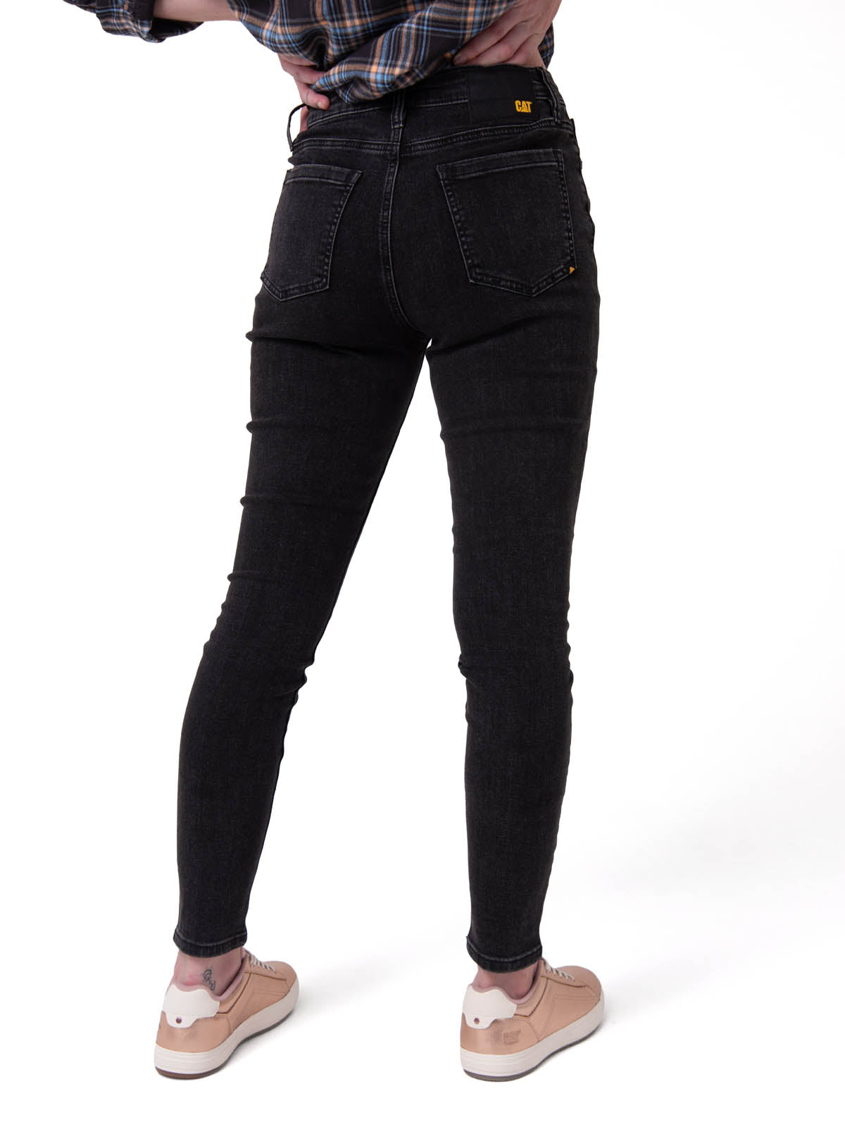 Jeans Mujer Stretch Denim Mid Rise Negro CAT