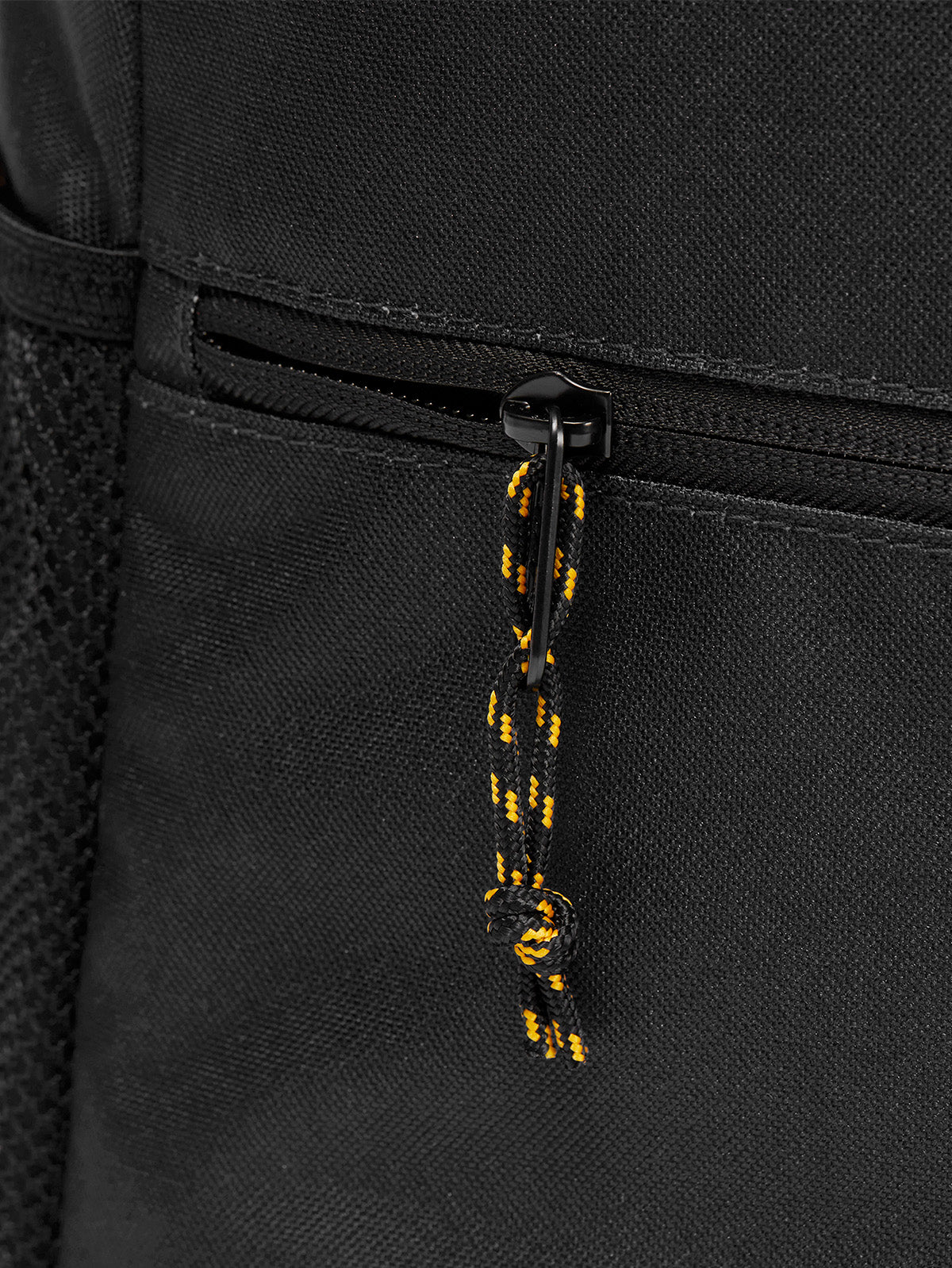 Mochila Unisex Liam Negro CAT