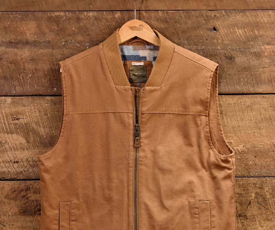 <p>Vestuario <strong>hasta 50% OFF</strong></p>