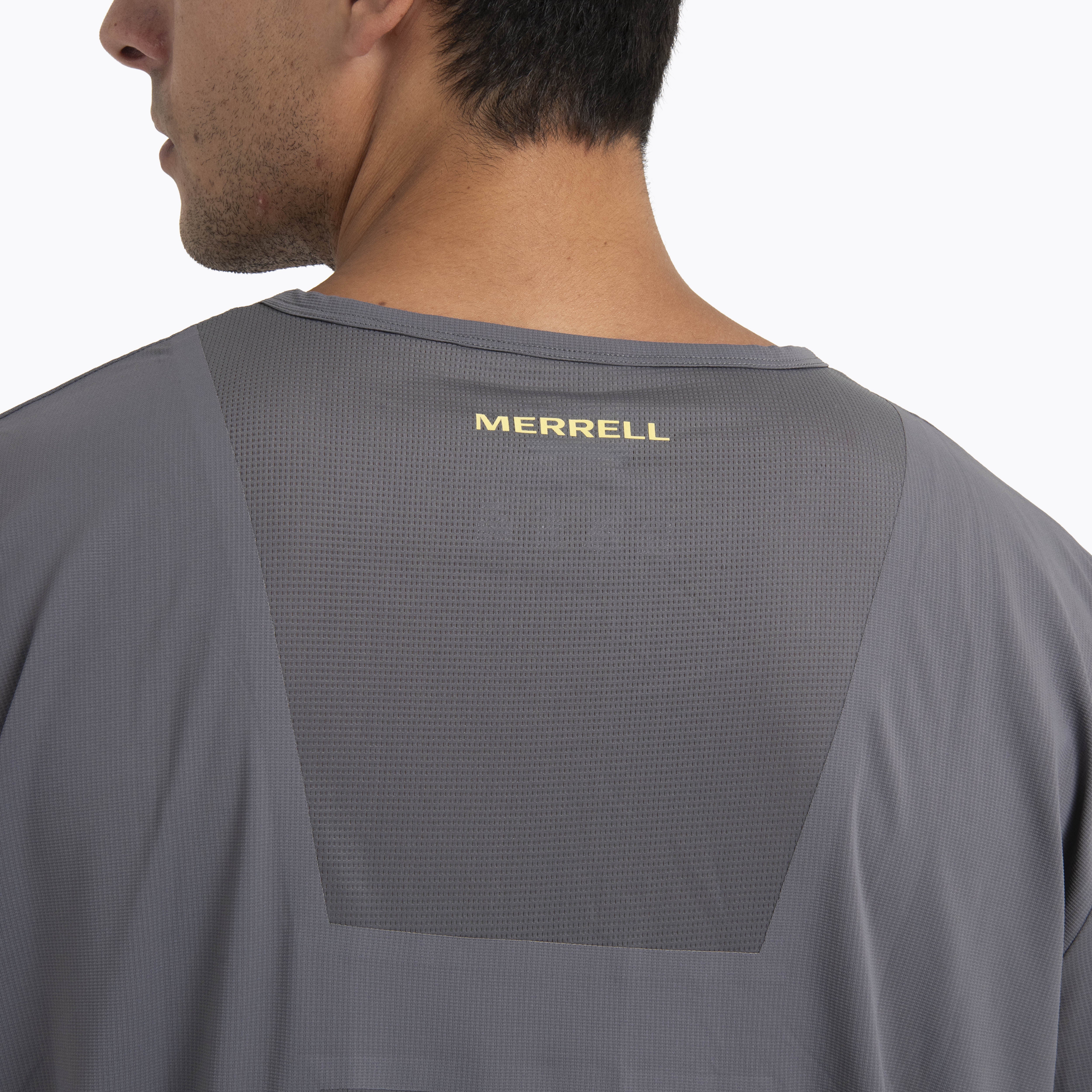 Polera Manga Corta Hombre Light Weight Trail Gris Oscuro Merrell