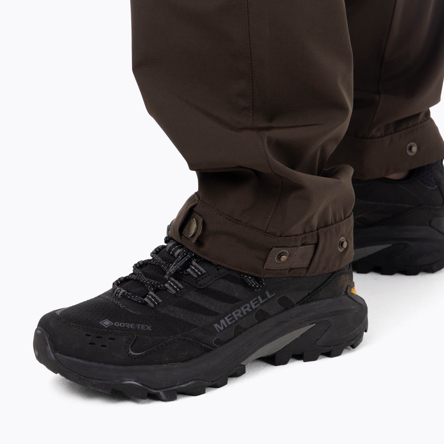 Pantalon Mujer Technical With Pre-Shaped Knees Café Merrell