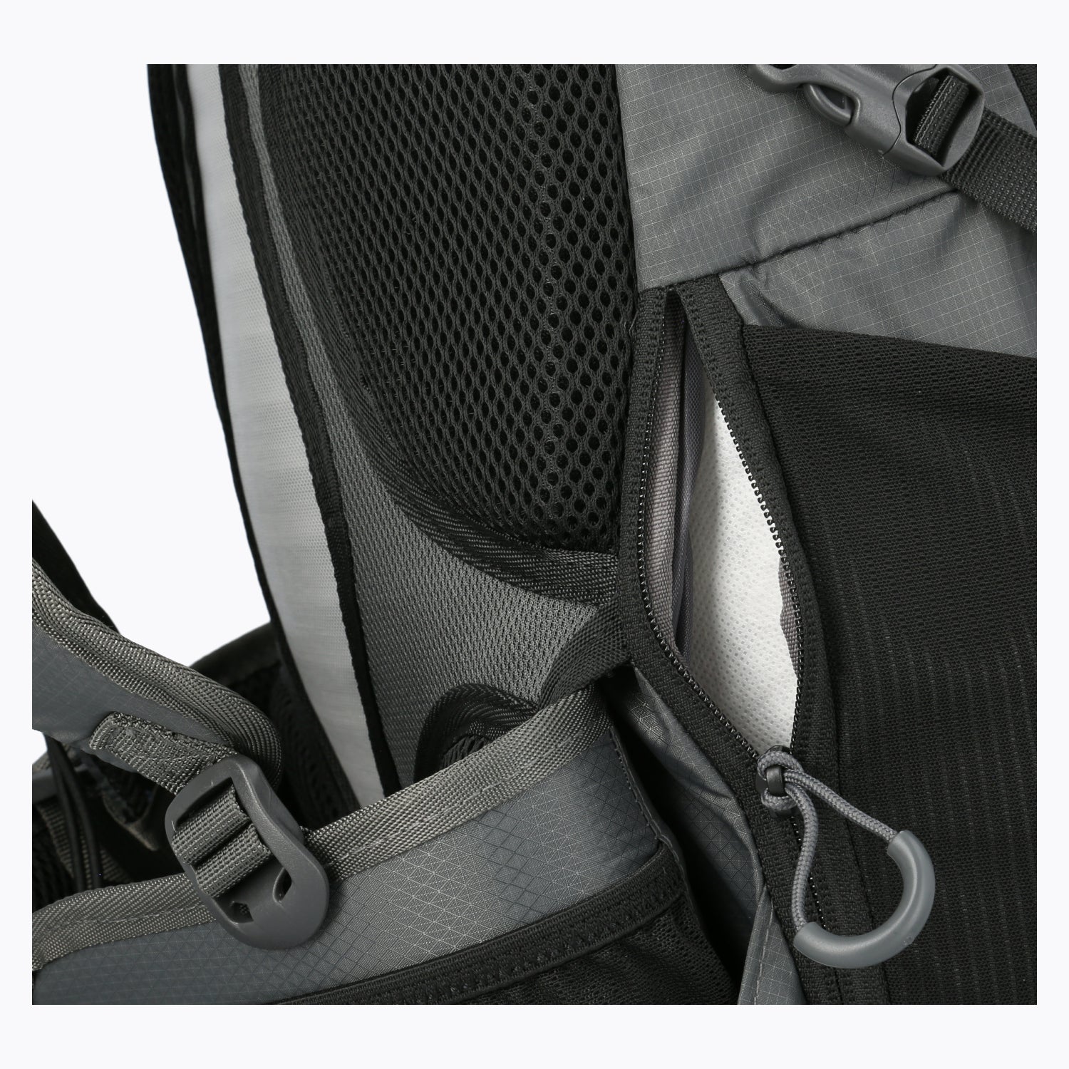 Mochila Unisex Crest 22L Day Pack Gris Merrell