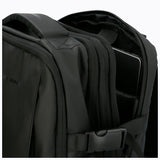 Mochila Unisex Outside Bag 38L Negro Merrell