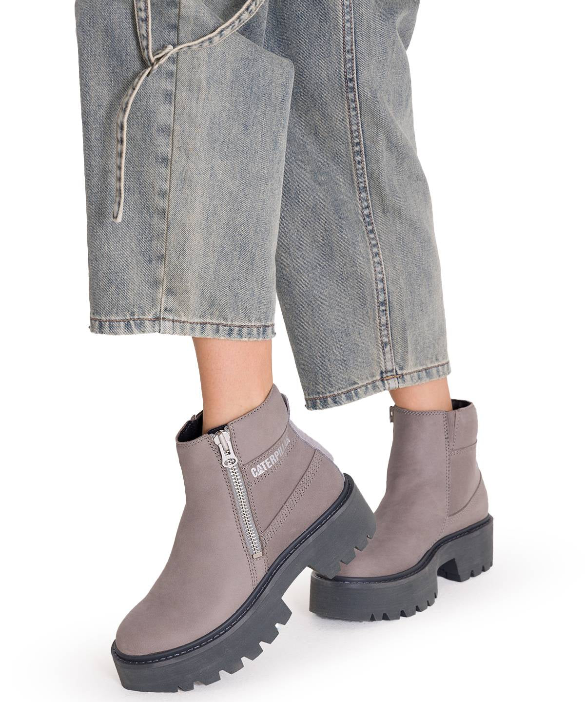 Botín Cuero Colorado Max Chelsea Mujer Gris Cat