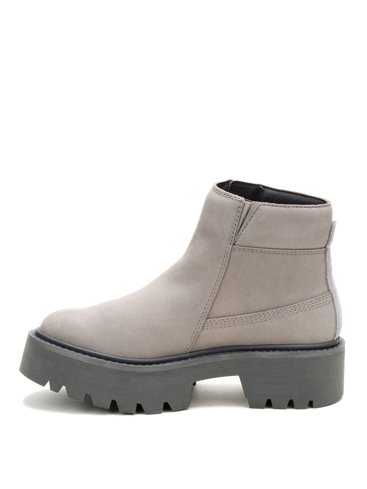 Botín Cuero Colorado Max Chelsea Mujer Gris Cat