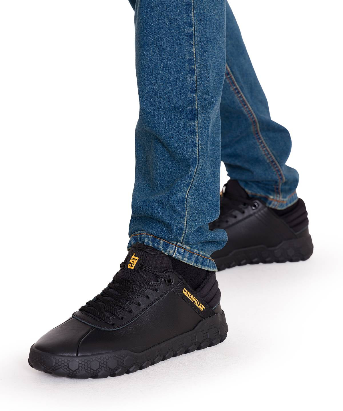 Zapatilla Cuero Hombre Hex + Negro Cat
