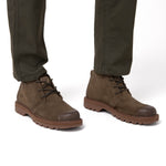 Botín Cuero Hombre Grader Chukka Verde Oliva Cat
