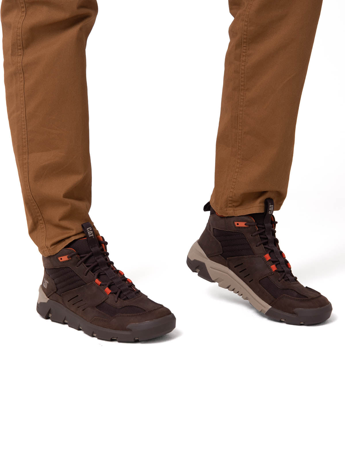 Zapatilla Con Caña Crail Sport Mid Café Cat