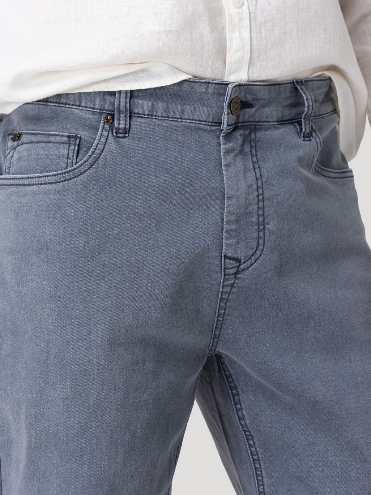 Jeans Fibras Recicladas Hombre Bari Gris Rockford